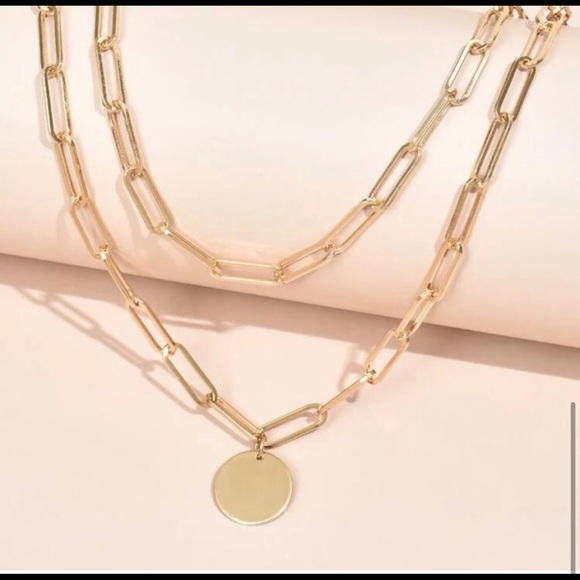 Gold Color - Layered Paperclip Link Necklace. Medalion Great Gift - Picture 2 of 3